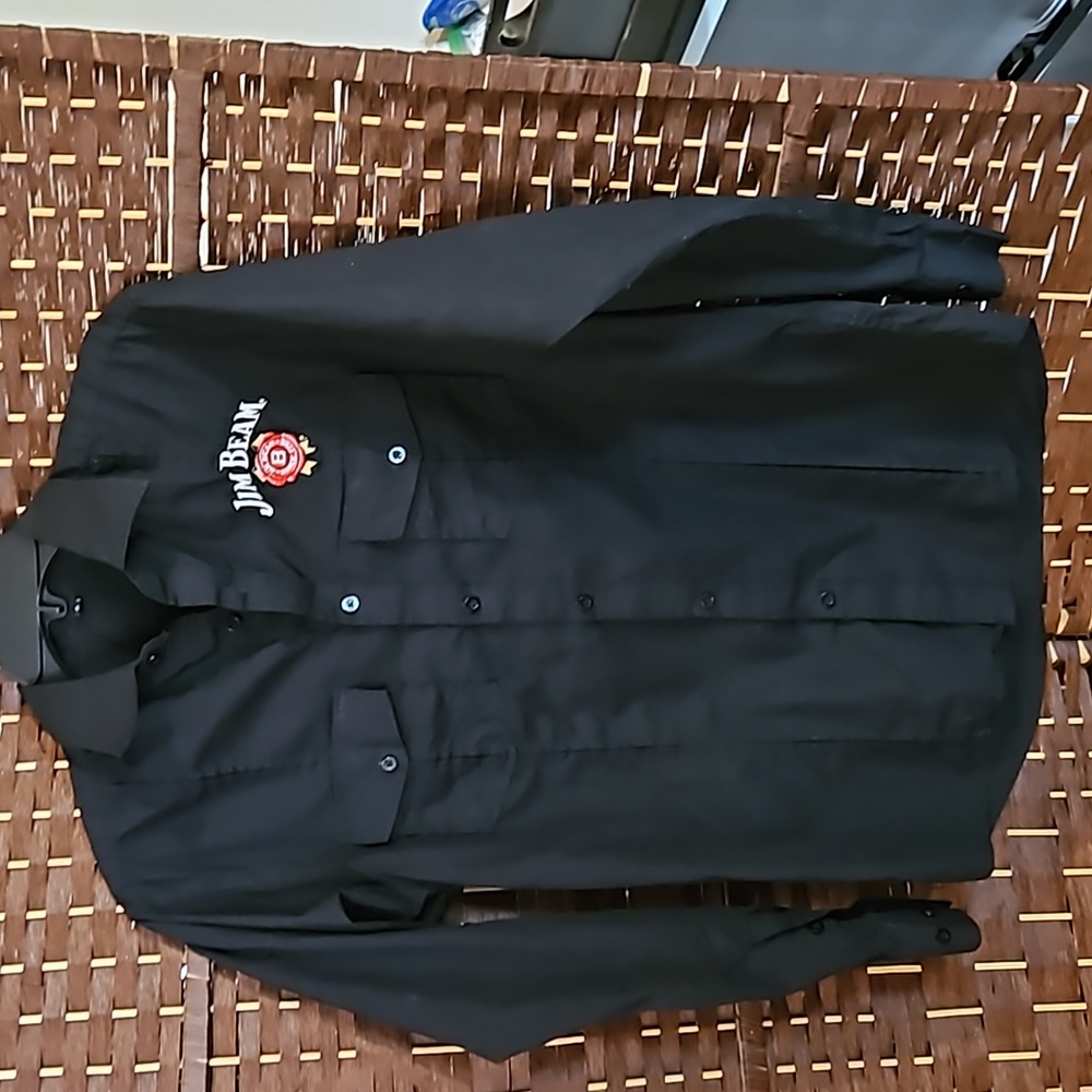 Nice Men's Logo Button Up